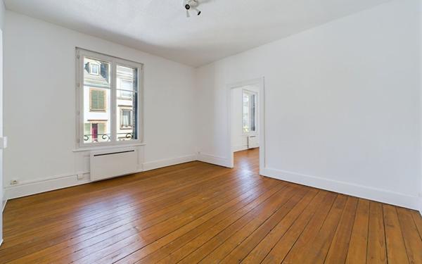 Appartement à louer    3 pièces •  Strasbourg