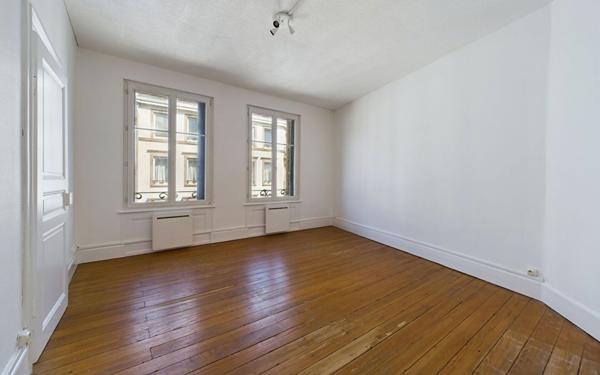 Appartement à louer    3 pièces •  Strasbourg