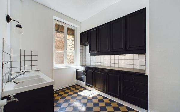 Appartement à louer    3 pièces •  Strasbourg