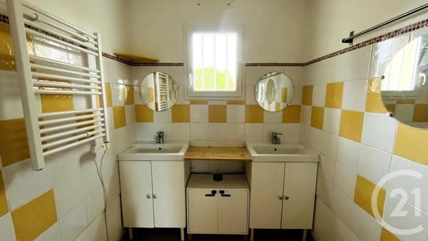 Maison à vendre  9 pièces - 150 m 2   EVREUX  - 27