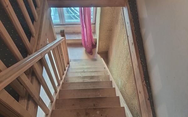 Maison à vendre    2 pièces • 53 m2 Laragne-Montéglin