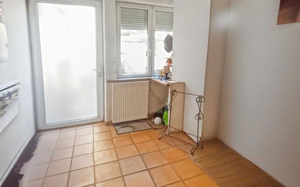 Maison à vendre    2 pièces • 53 m2 Laragne-Montéglin