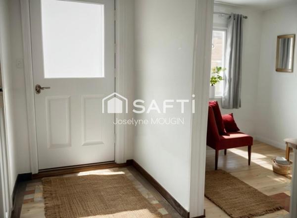 Pont de Metz, maison familiale spacieuse avec beau potentiel,4 chambres, possibilité 5, grand garage, beau jardin.