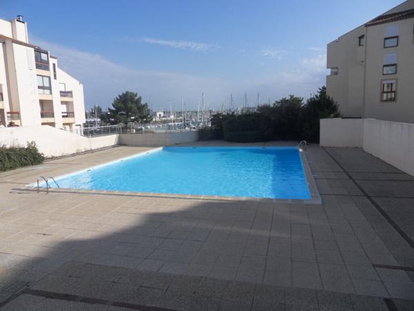 A LOUER APPARTEMENT MEUBLE LA ROCHELLE LES MINIMES