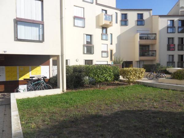 A LOUER APPARTEMENT MEUBLE LA ROCHELLE LES MINIMES