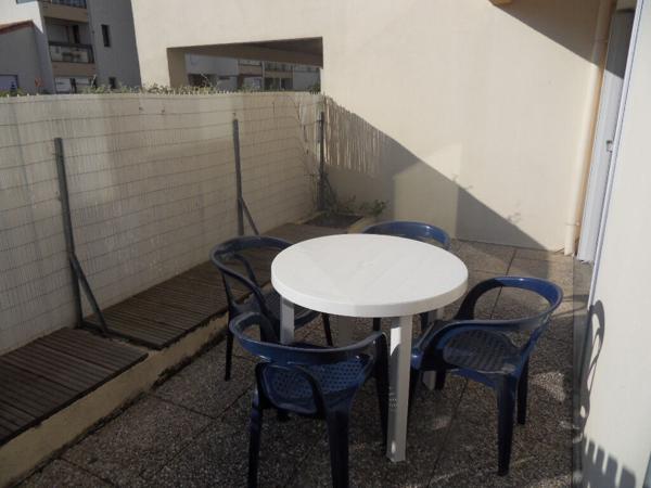 A LOUER APPARTEMENT MEUBLE LA ROCHELLE LES MINIMES