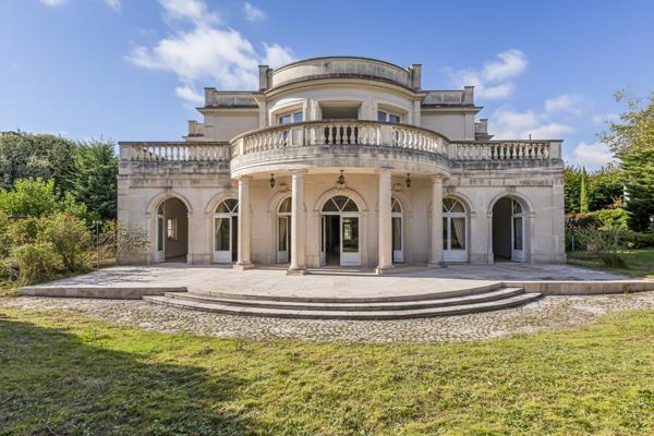 Vente Villa de luxe Saint-Maur-des-Fossés 11 Pièces 1000 m²