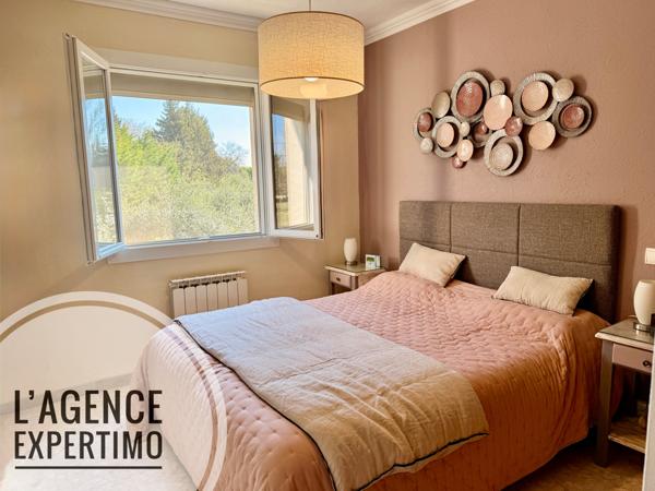 Camaret-sur-Aigues (84850) Plusieurs possibilités pour cette grande et belle maison