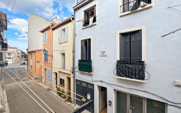 Immeuble à vendre    5 pièces • 79 m2 Martigues