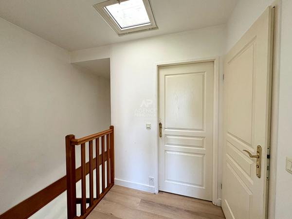 Maison Conflans Sainte Honorine 4 pièce(s) 67 m2 264 000 € **  - Référence  8284