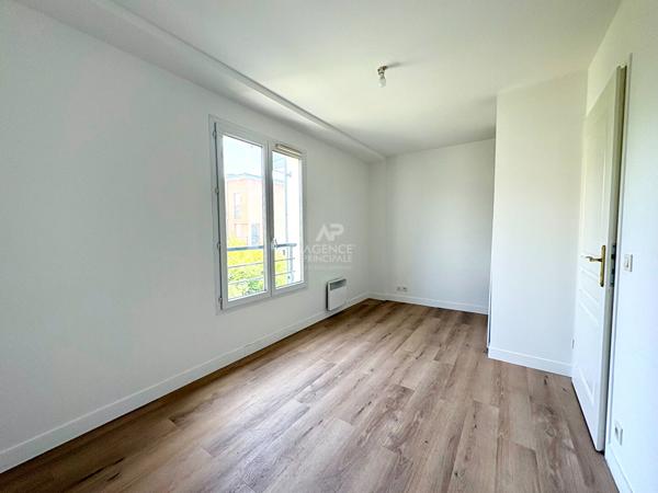 Maison Conflans Sainte Honorine 4 pièce(s) 67 m2 264 000 € **  - Référence  8284