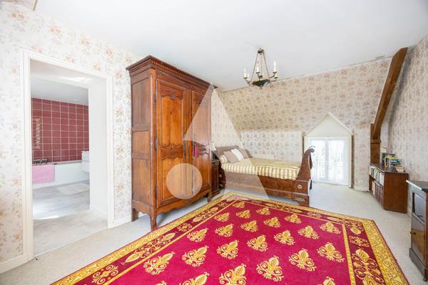 Maison 10 pièces 285 m2