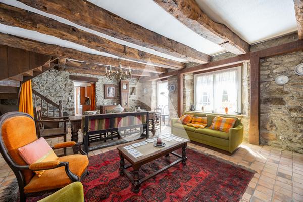 Maison 10 pièces 285 m2