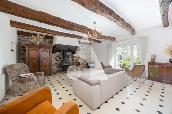 Maison 10 pièces 285 m2
