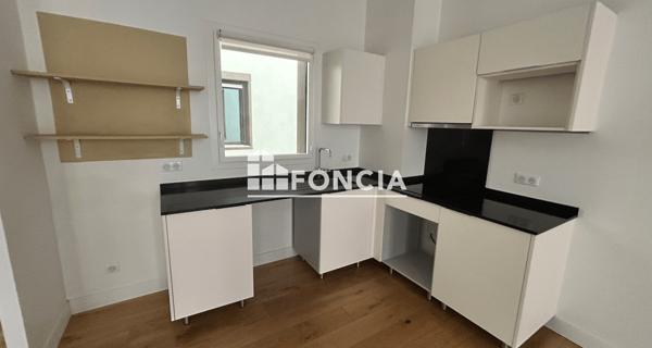 Location Appartement 3 pièces 75.9 m² - Perpignan 66100