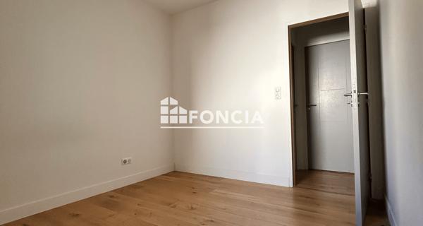 Location Appartement 3 pièces 75.9 m² - Perpignan 66100