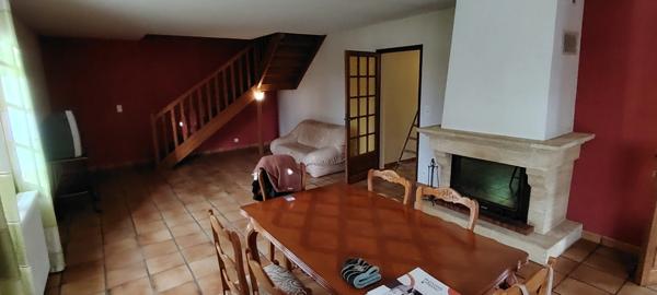Maison à vendre 8 pièces ASSAIS LES JUMEAUX (79)