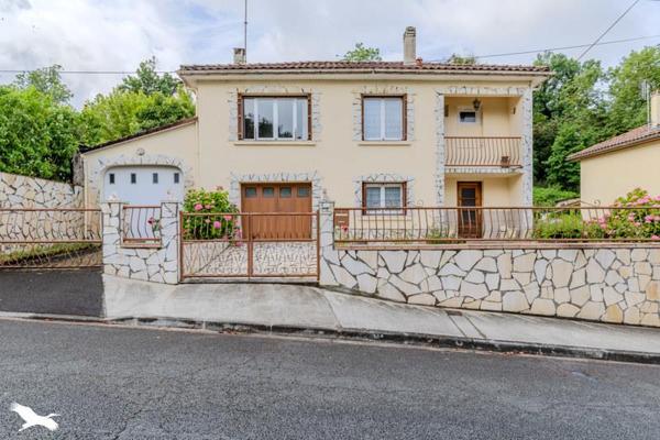 Maison à vendre 244 950 € Bassens 3 p 60 m² DPE F