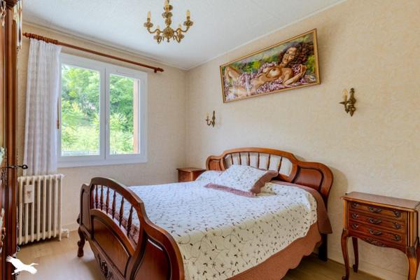 Maison à vendre 244 950 € Bassens 3 p 60 m² DPE F