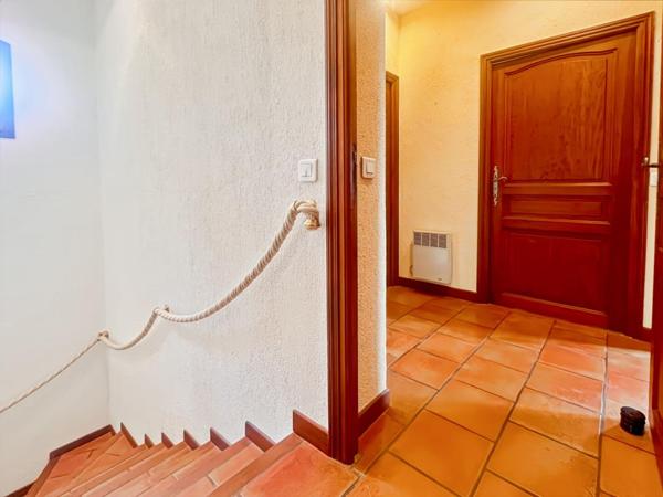 ** SOUS OFFRE ACCEPTÉE ** SI vous souhaitez acheter, vendre ou investir, contactez-moi sans plus attendre au 07 81 24 08 53. A bientôt ! **