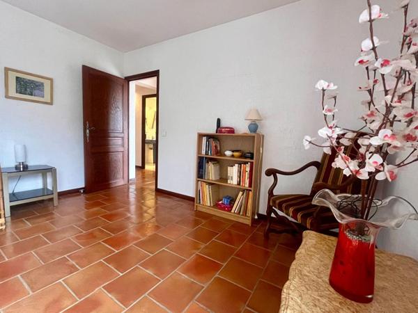 ** SOUS OFFRE ACCEPTÉE ** SI vous souhaitez acheter, vendre ou investir, contactez-moi sans plus attendre au 07 81 24 08 53. A bientôt ! **