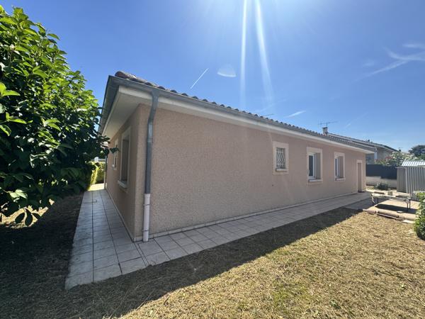 Maison de plain-pied de 103 m2 sur 605 m2 de terrain
