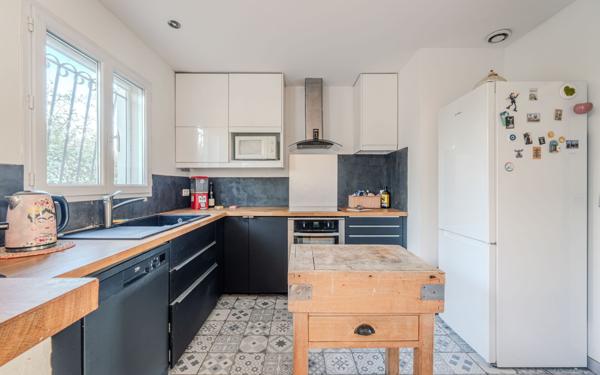 Maison à vendre    4 pièces •  Morières-lès-Avignon