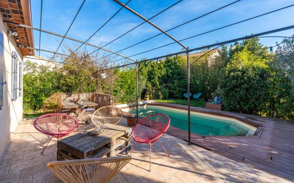 Maison à vendre    4 pièces •  Morières-lès-Avignon