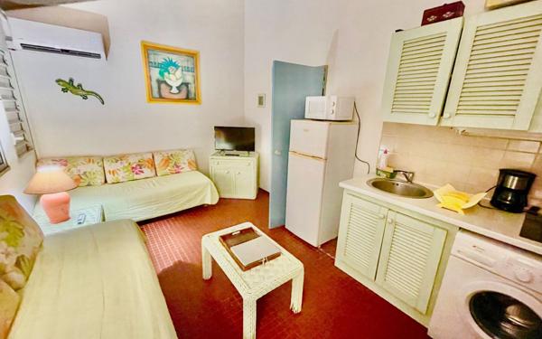 Appartement à vendre    2 pièces • 26 m2 Saint-François