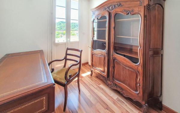 Maison à vendre    8 pièces •  Biot