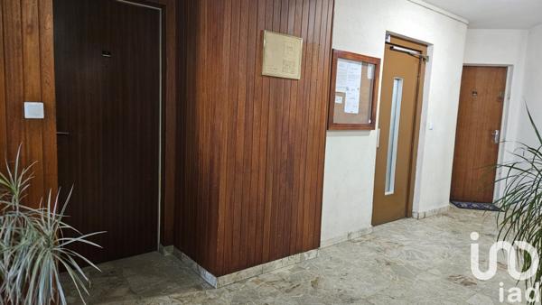 Appartement 4 pièces de 81 m² à Chartres (28000)