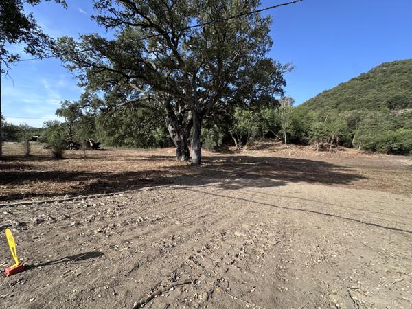 Serra-di-Fiumorbo (20243) Terrain de 860m2 à batir