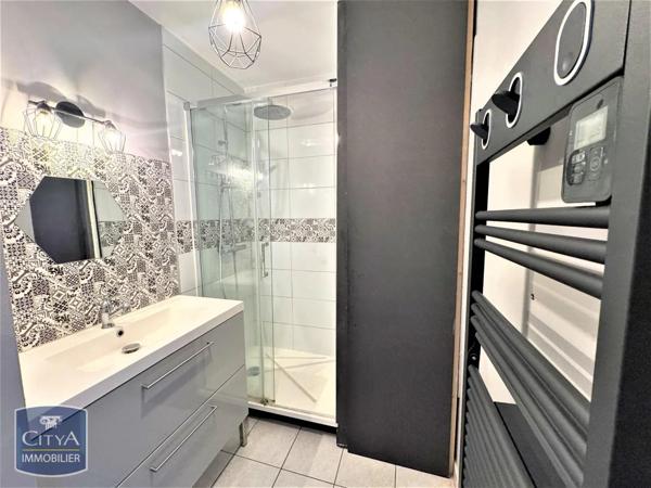 Appartement à louer 3 pièces 63.55m²