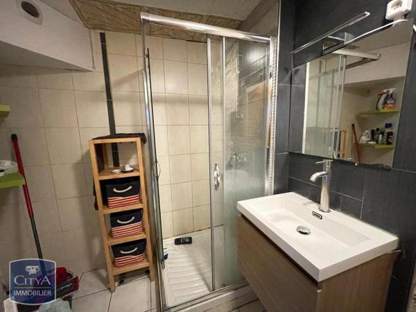 Appartement à louer 3 pièces 82.68m²