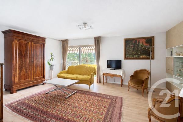 Appartement T5 à vendre  6 pièces - 131,77 m 2   GRADIGNAN  - 33