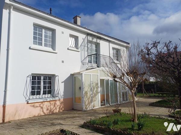 A VENDRE à REZE "Classerie/Galarnière" Maison Nantaise T5 de 114m2 + garage et terrain de 515m2