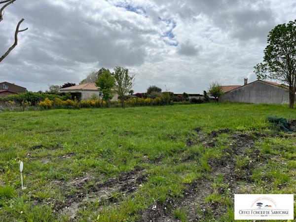 TERRAIN CONSTRUCTIBLE