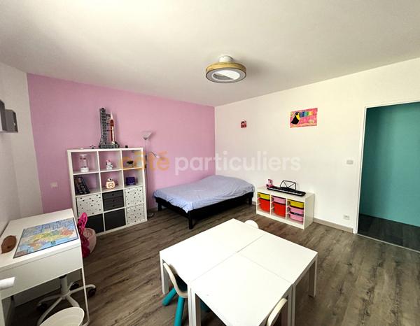 Vente
                Maison157 m² - 6 Pièces -
                    CAEN (14000)