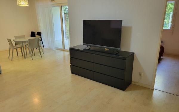 Appartement à louer    3 pièces •  Pessac