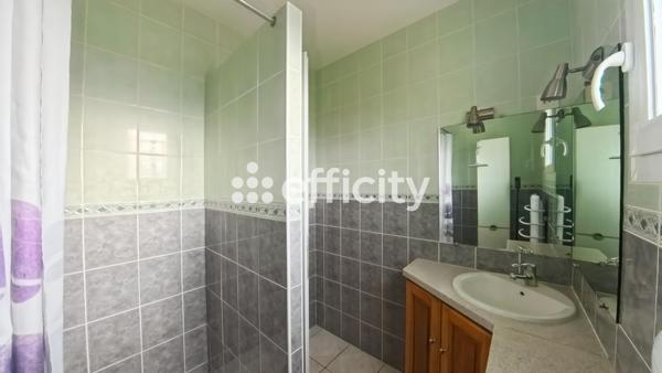 Maison 7 pièces - 179 m² Exclusivité efficity