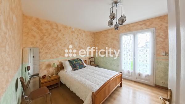 Maison 7 pièces - 179 m² Exclusivité efficity