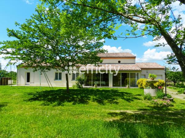 Maison 7 pièces - 179 m² Exclusivité efficity