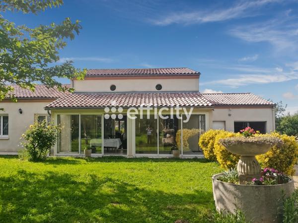 Maison 7 pièces - 179 m² Exclusivité efficity