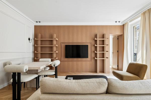 Vente Appartement de luxe Paris 7 3 Pièces 59.68 m²
