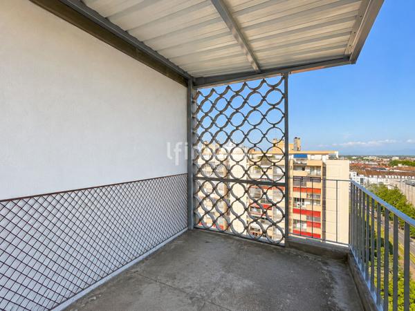 Attique et sa terrasse rooftop de 50m2