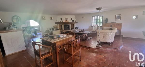 Maison à vendre 11 pièces 390 m² Rians