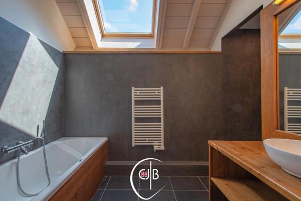 Le Bourget-du-Lac – Loft de 156 m² dans une ancienne chaufferie