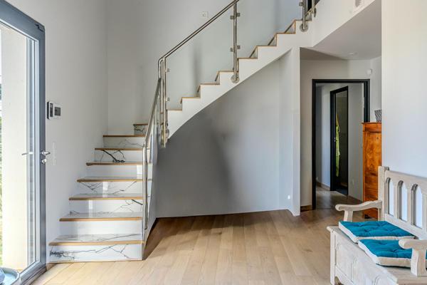 Villa contemporaine aux finitions abouties