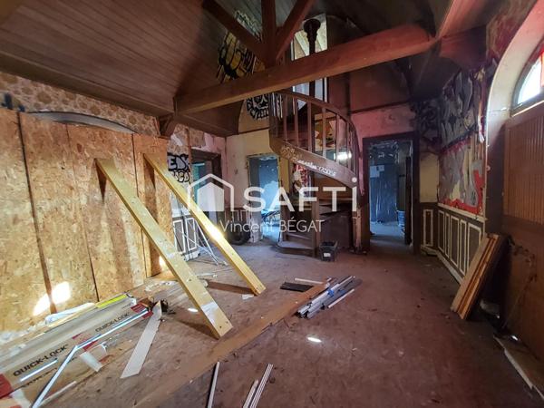 Propriété 19ème siècle en pierre à rénover