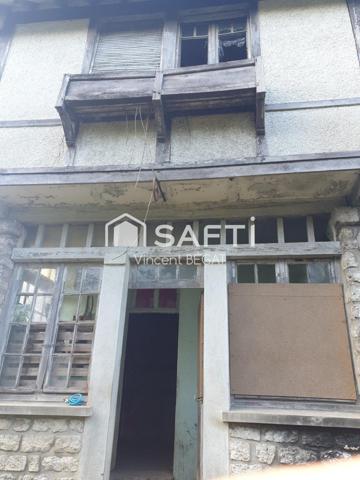 Propriété 19ème siècle en pierre à rénover